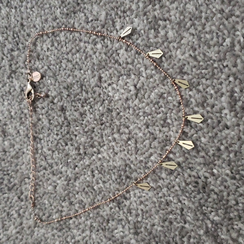 Express necklace